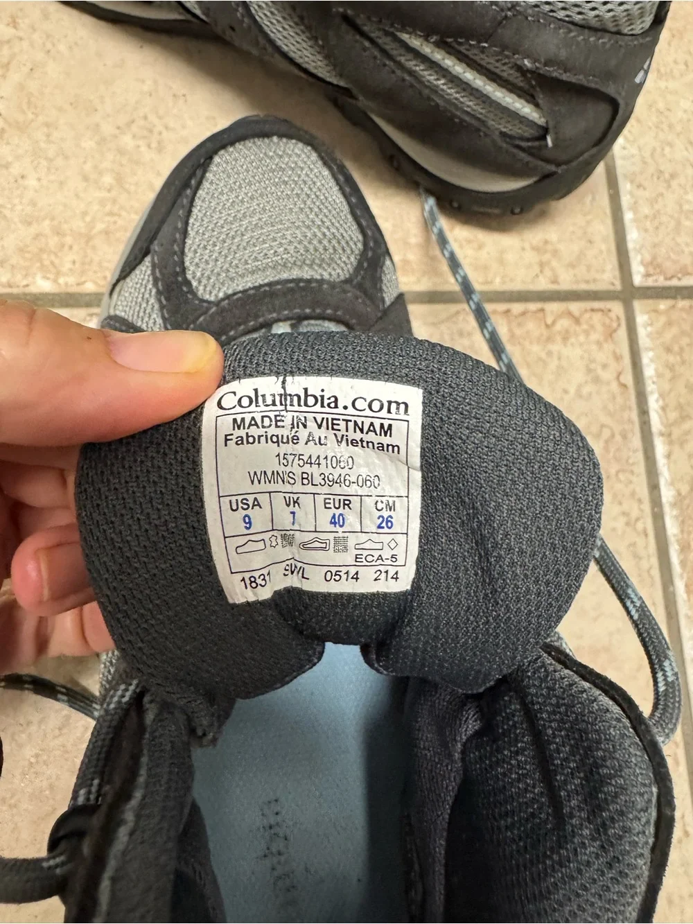 Columbia Women’s Gray and Black Trail Athletic Hiking Shoes